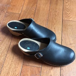 Black clogs lotta from stockholm
